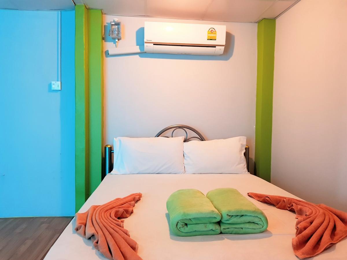 Zone6 Coworking Beach Apartment Old 2W Beach Hostel, Koh Samui Bophut Exteriör bild